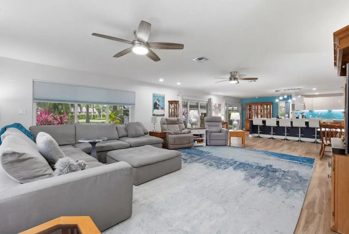 019_DSC03575_reedit_2fb14254_MLS at 904 W Cypress Lane V-46, Pompano Beach