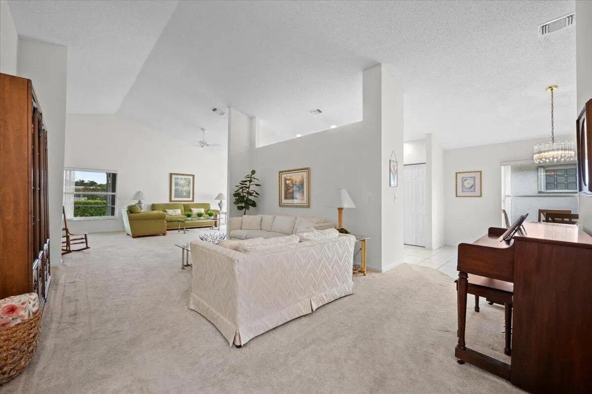 Entry at 3549 Dora Lane, West Palm Beach