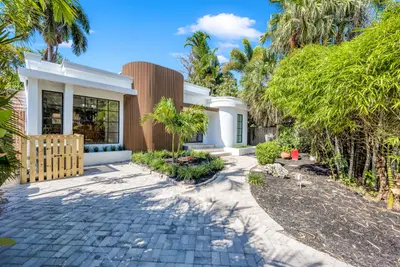1413 NE 4th Court, Fort Lauderdale – sold