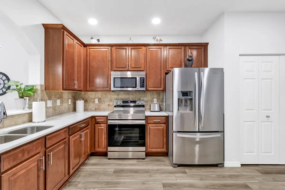 Elegant and Spacious Kitchen at 6375 Oxford 103c, Vero Beach