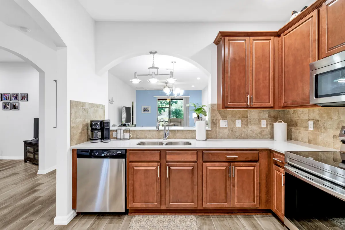 Great Counter Space at 6375 Oxford 103c, Vero Beach