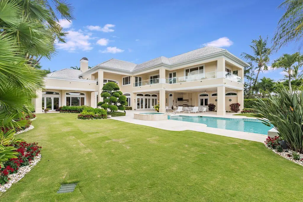 4YS0SeyS at 194 Spyglass Court, Jupiter