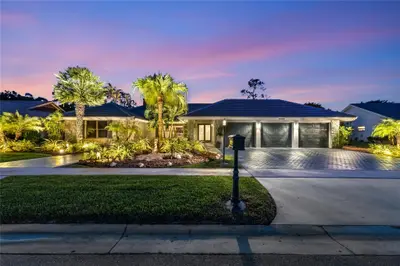 10182 Boca Woods Lane, Boca Raton – Single Family Residence for sale