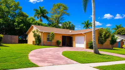 10304 Pippin Lane, Royal Palm Beach – sold