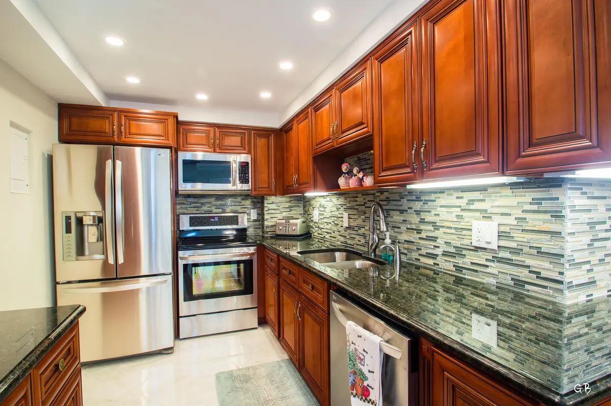 KITCHEN at 3450 S Ocean Boulevard 508, Palm Beach
