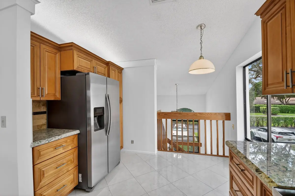 kitchen 3 at 10231 N Circle Lake Drive 201, Boynton Beach