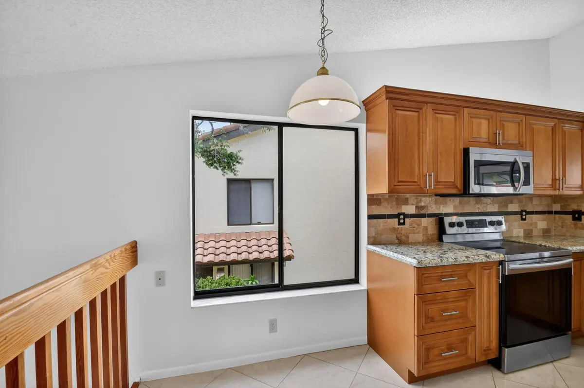 kitchen close up at 10231 N Circle Lake Drive 201, Boynton Beach