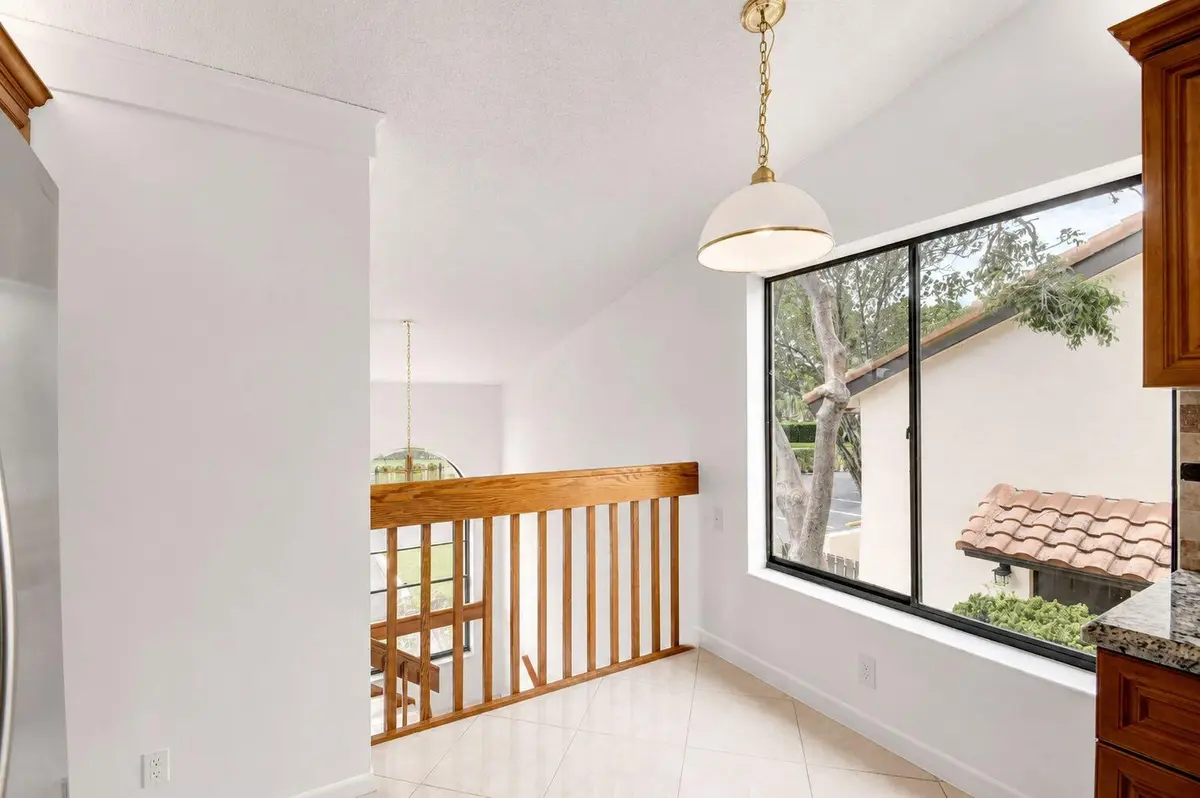 kitchen light filled at 10231 N Circle Lake Drive 201, Boynton Beach