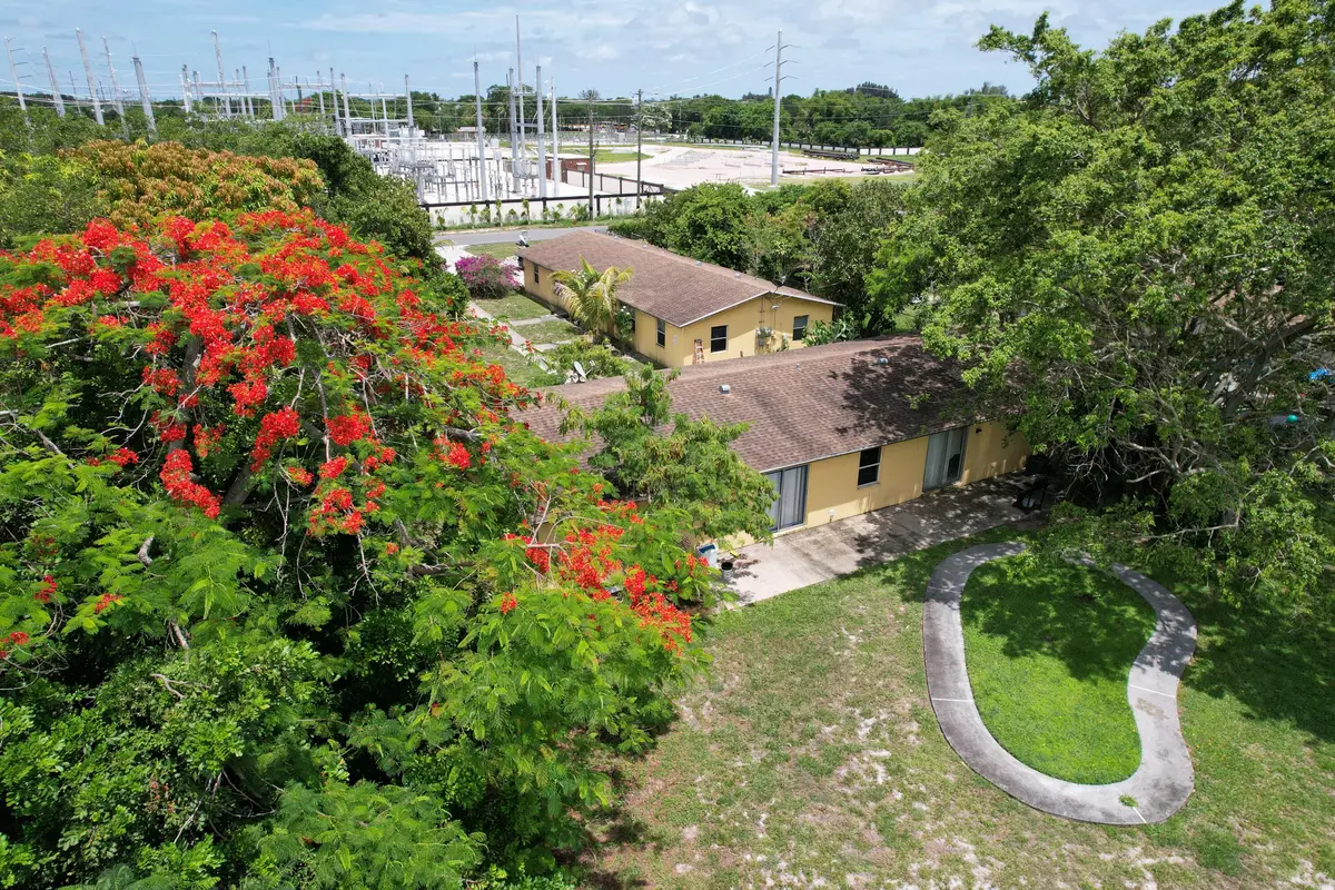 Two Duplexes at 4537 Coconut Road, Lake Worth