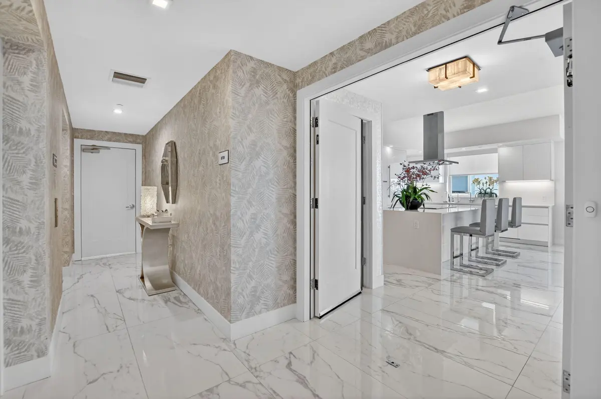 DOUBLE DOOR ENTRANCE at 20155 Boca West Drive B701, Boca Raton