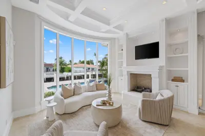 501 Golden Harbour Drive, Boca Raton – Single Family Residence for sale