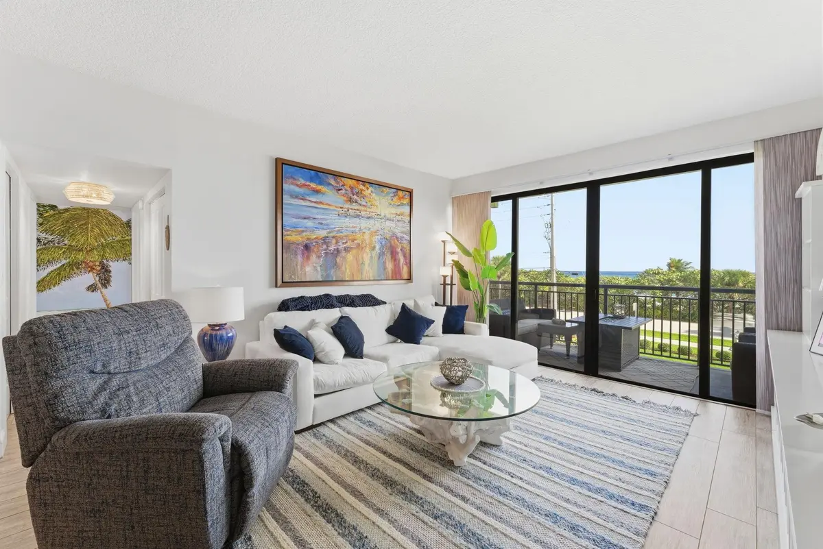 Photo 4 at 2727 N Ocean Boulevard Unit 301, Boca Raton