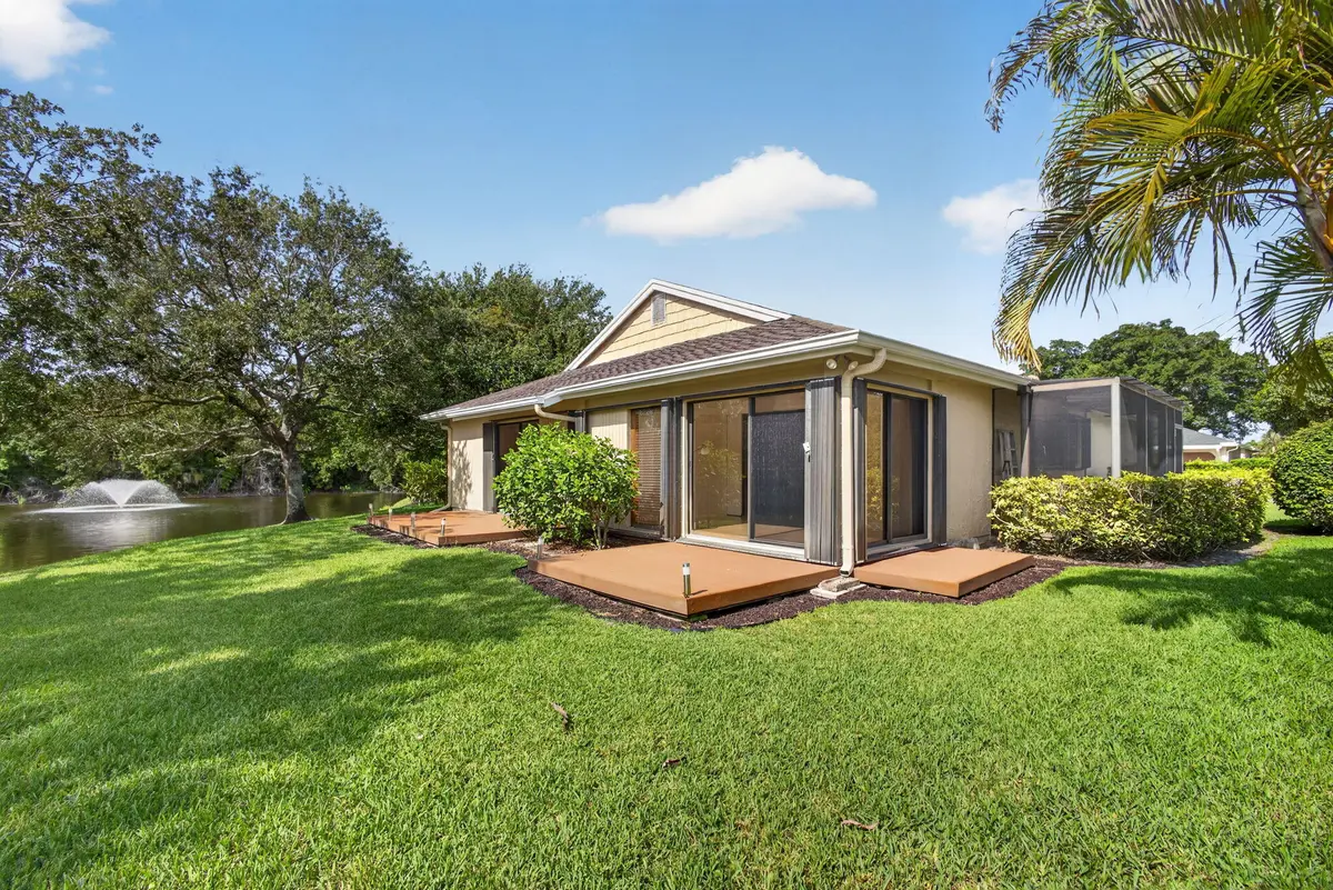 56-web-or-mls-5D1A5569 at 6057 Brandon Street, Palm Beach Gardens