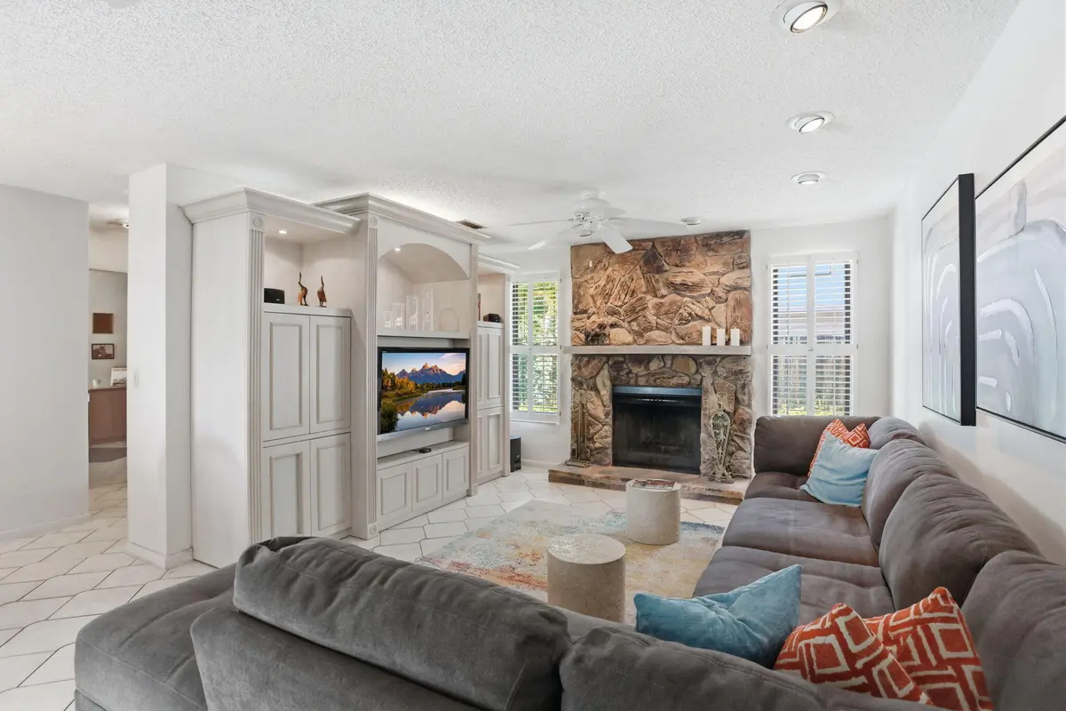 Family Room at 4281 Sugar Pine Drive, Boca Raton