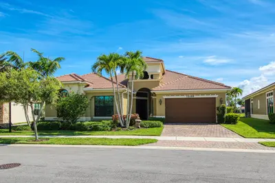 12095 Bastille Circle, Parkland – Single Family Residence for sale