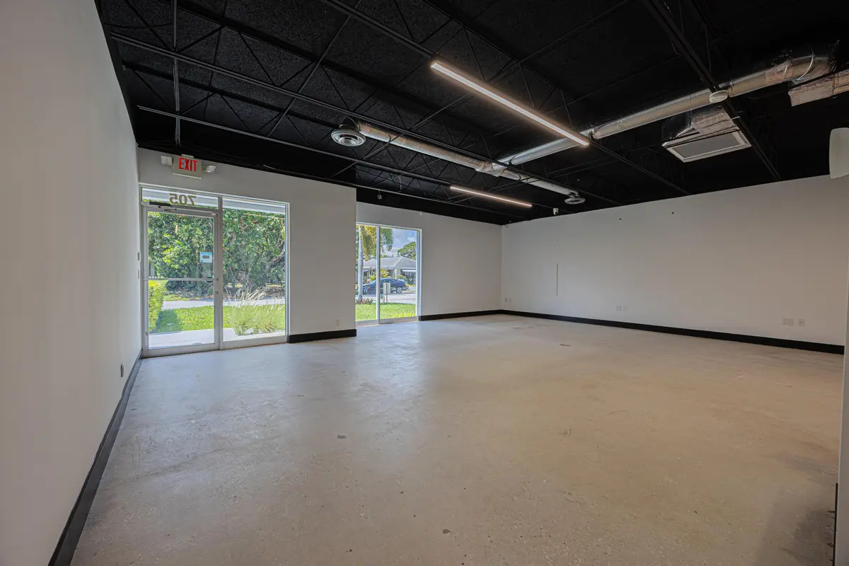 Front Entrance at 705 Bond Way, Delray Beach