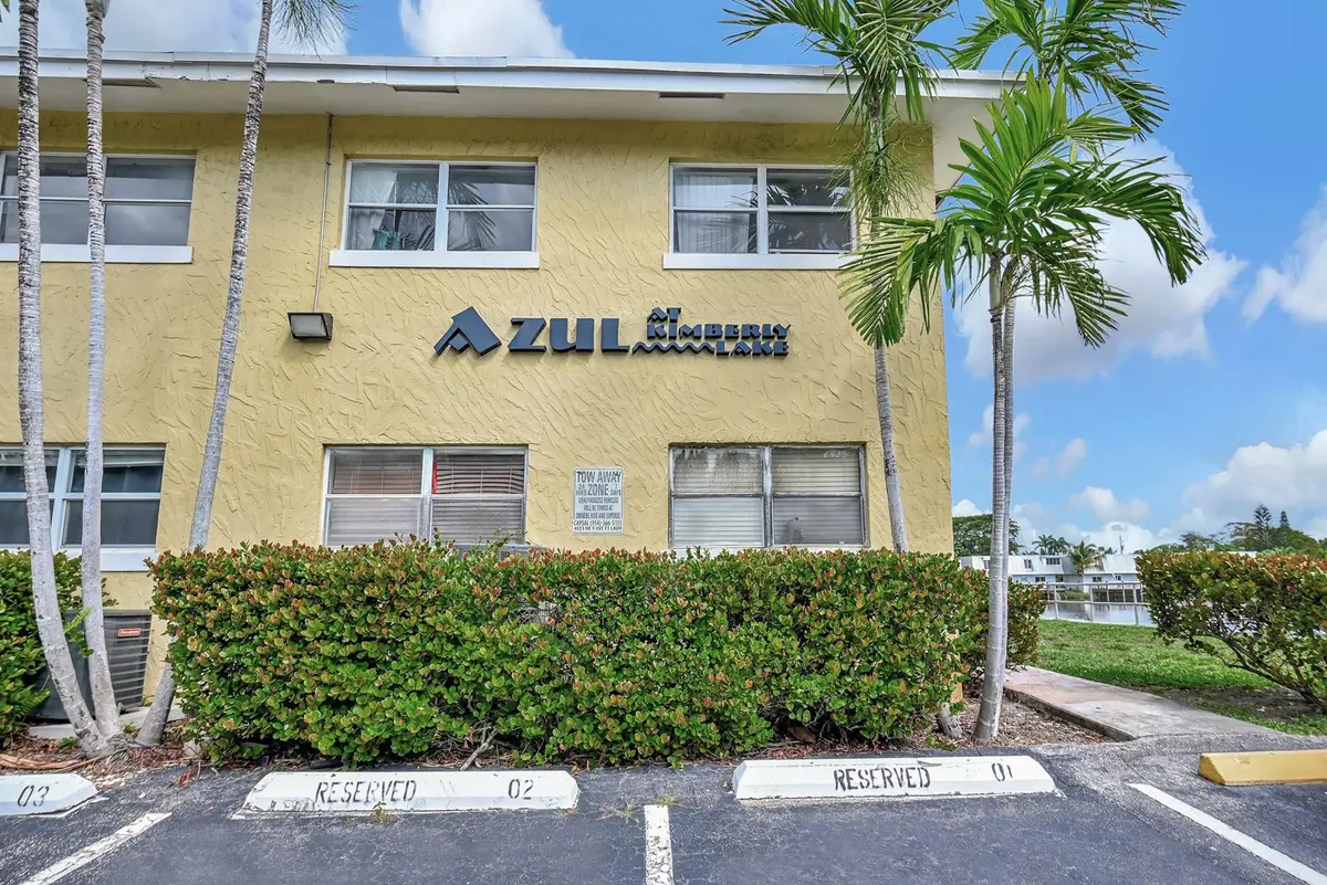 Photo 1 at 4051 NE 13th Avenue 69-3, Oakland Park