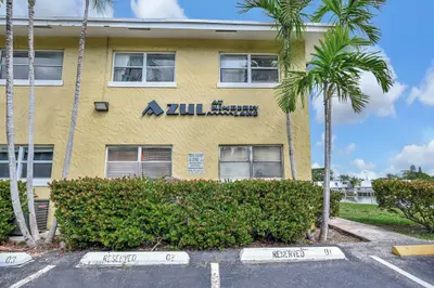 4051 NE 13th Avenue 69-3, Oakland Park – sold