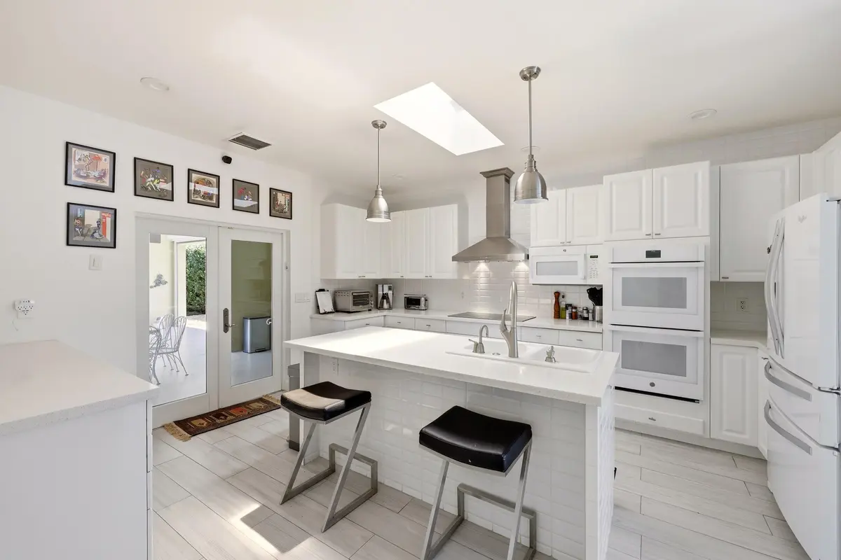 15_453a4655 at 504 Bay Road, North Palm Beach