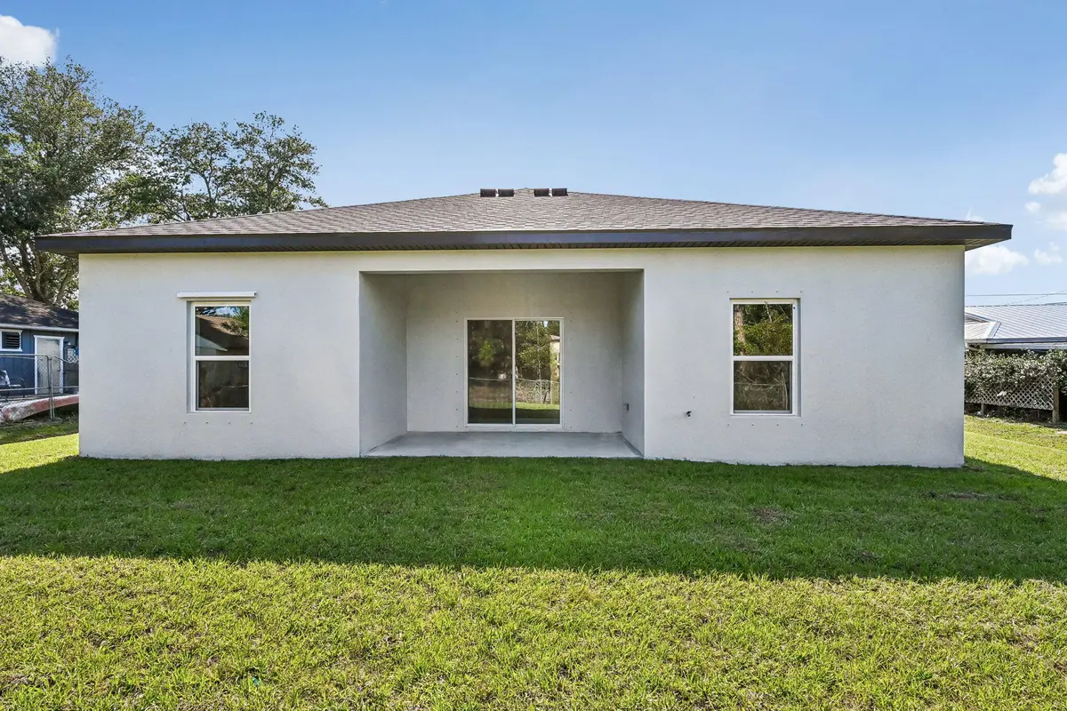 Boca_R_00-4 at 5204 Palm Drive, Fort Pierce