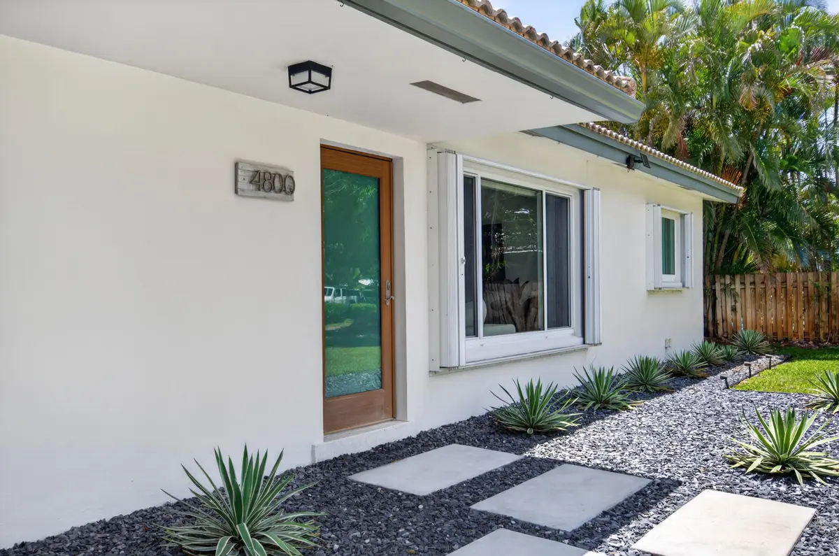 4800-25 at 4800 NE 15th Terrace, Oakland Park
