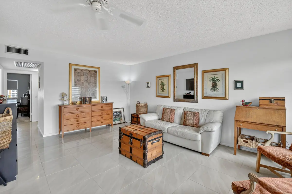 2-web-or-mls-DSC_7162 at 4024 Guildford 4024, Boca Raton