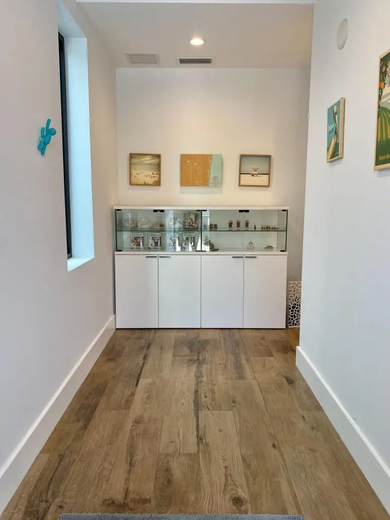 Photo 9 at 348 Balboa Street, Hollywood