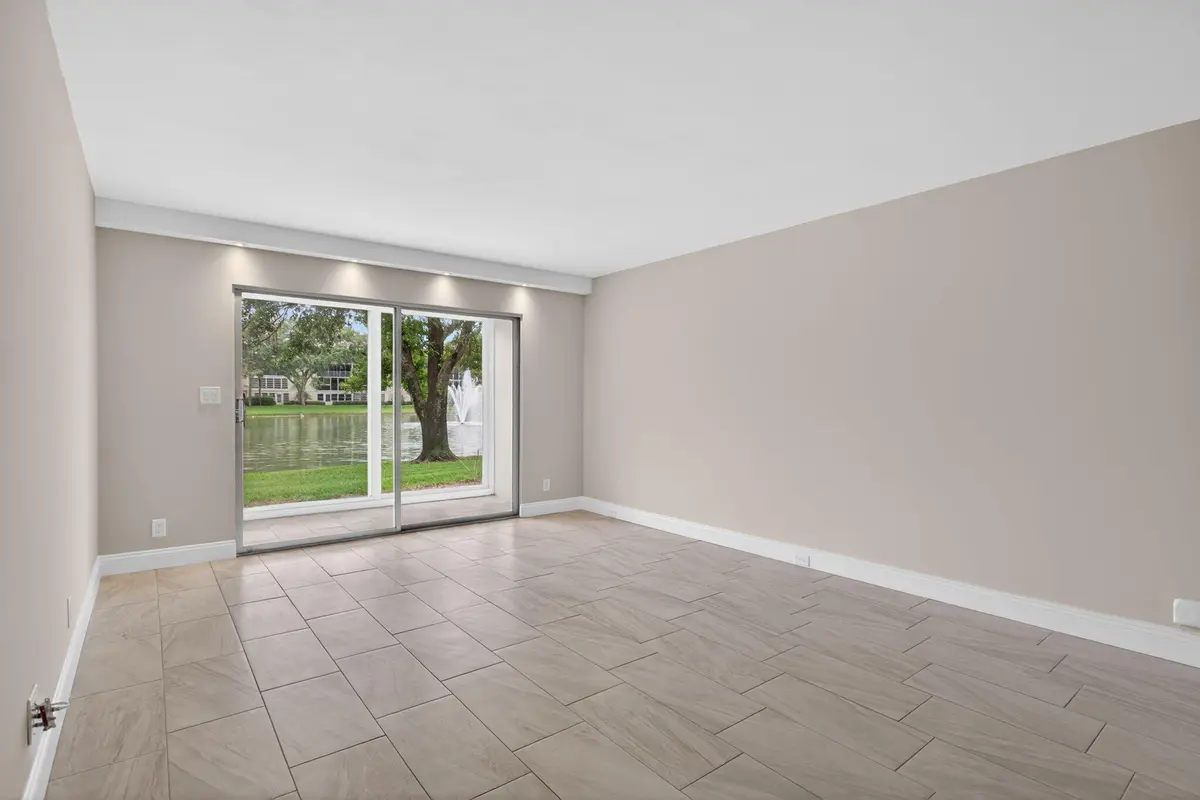 SPECIAL LIGHTING at 2202 Lucaya Bend B1, Coconut Creek