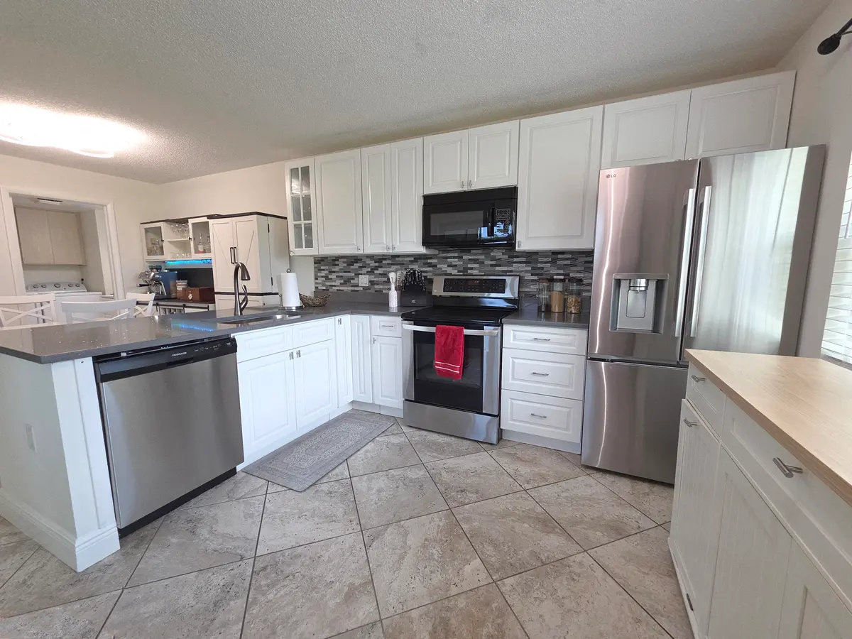 kitchen at 3391 SW Sunset Trace Circle, Palm City