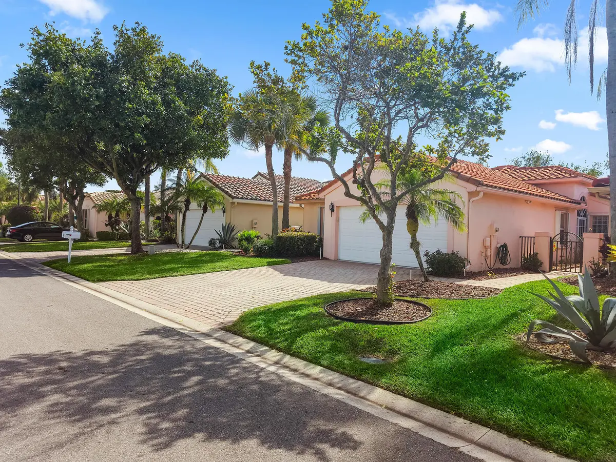 hdr (4) at 5122 Corbel Lake Way, Boynton Beach