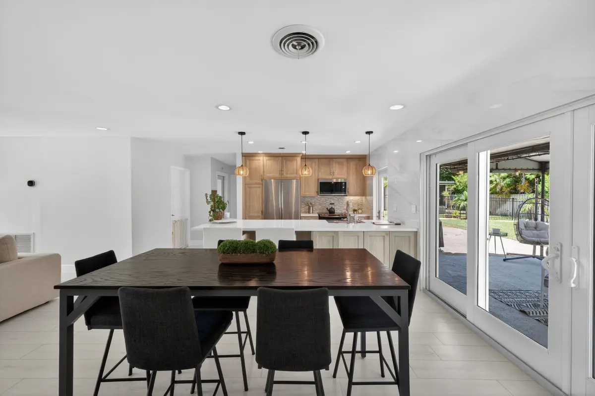 4800-39 at 4800 NE 15th Terrace, Oakland Park
