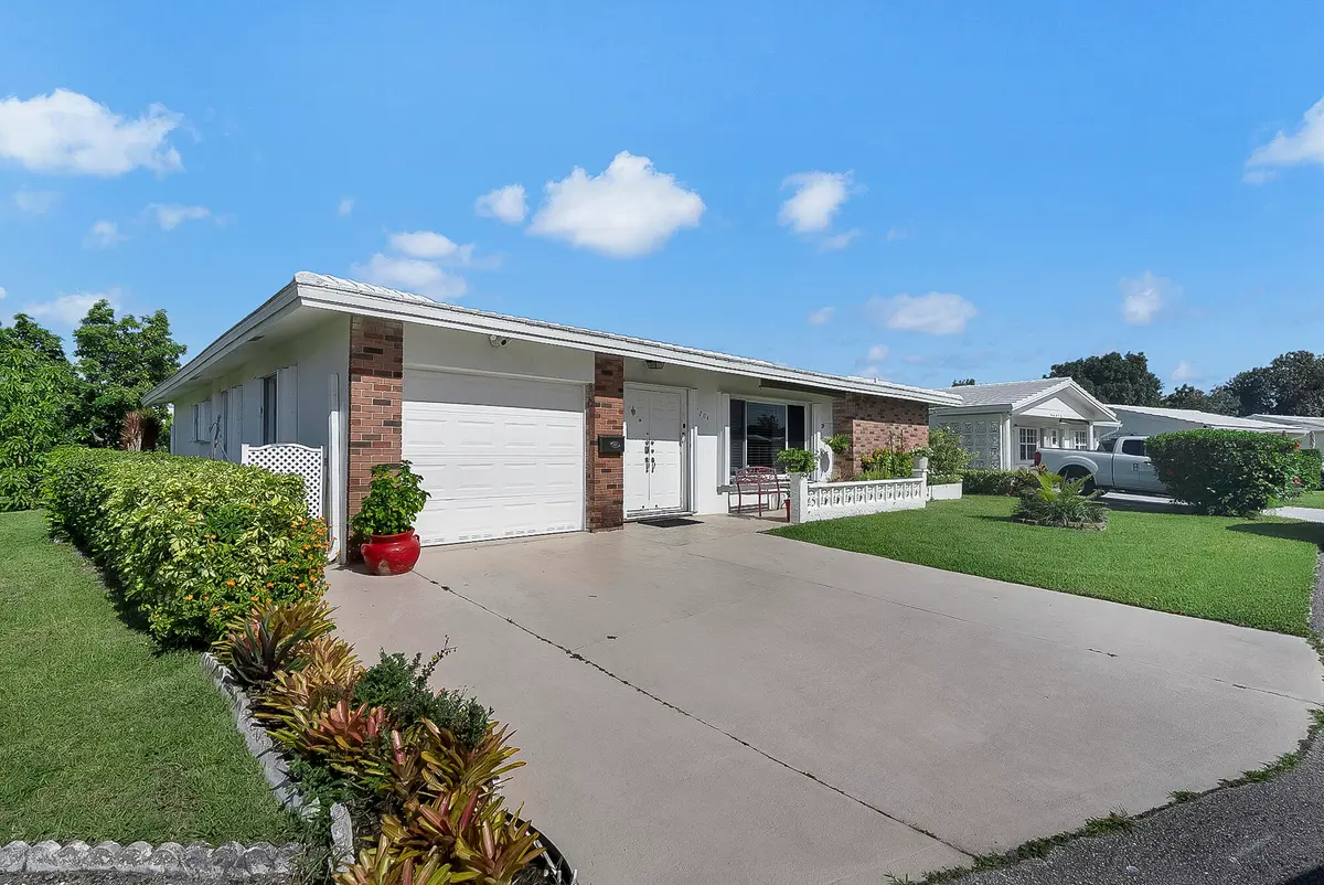 DSC01510 at 7204 NW 71st Avenue, Tamarac