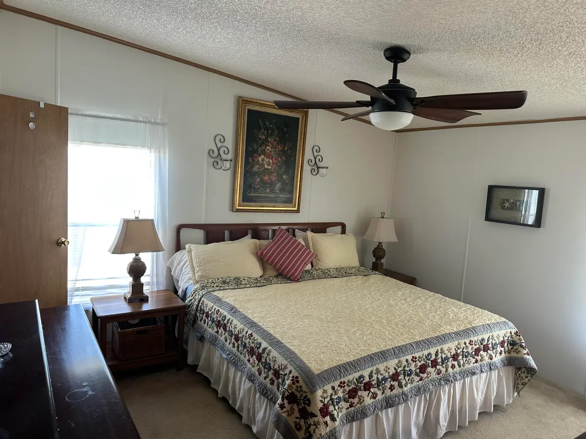IMG_8986 at 526 Hemingway Terrace F-02, Fort Pierce