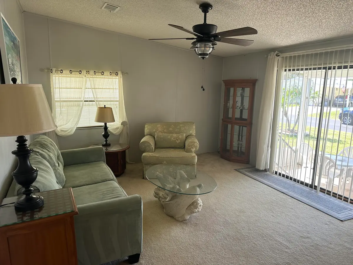 IMG_8983 at 526 Hemingway Terrace F-02, Fort Pierce