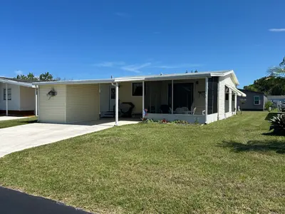 526 Hemingway Terrace F-02, Fort Pierce – sold