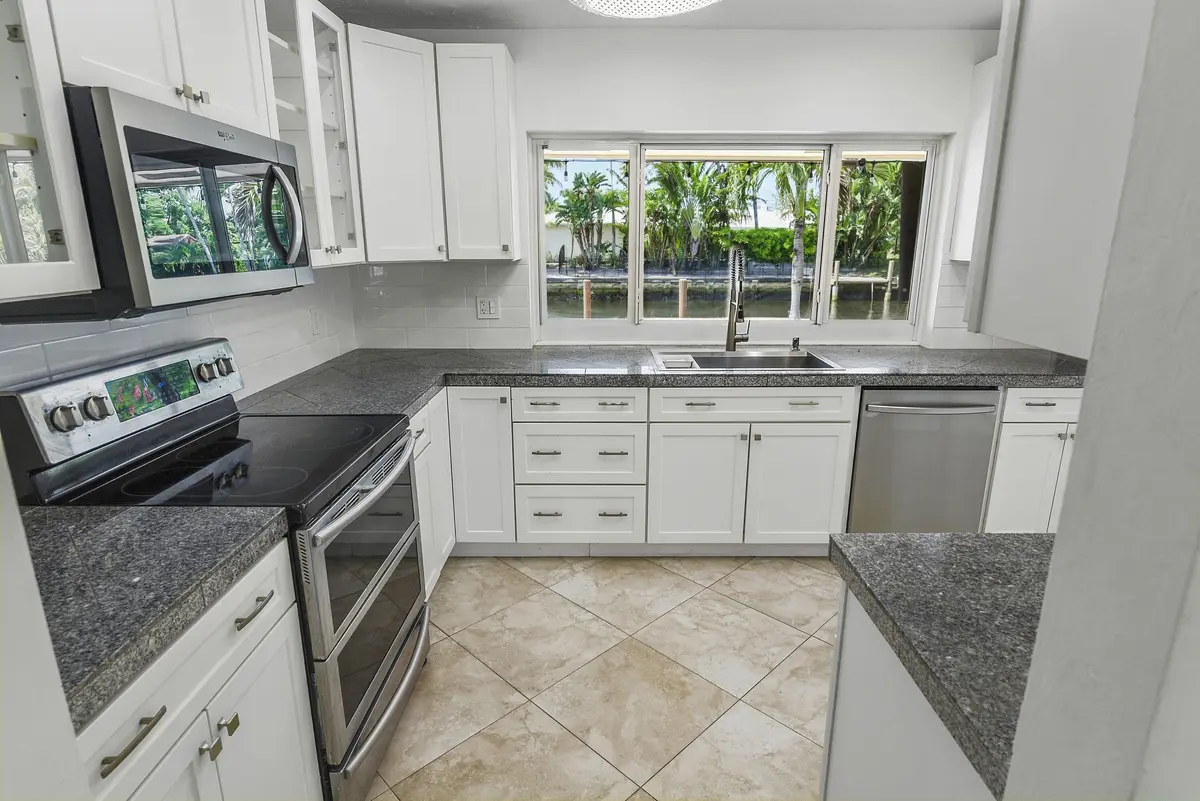 016-015-1460 NE 55th St Ryan-4200x2804 at 1460 NE 55th Street, Fort Lauderdale