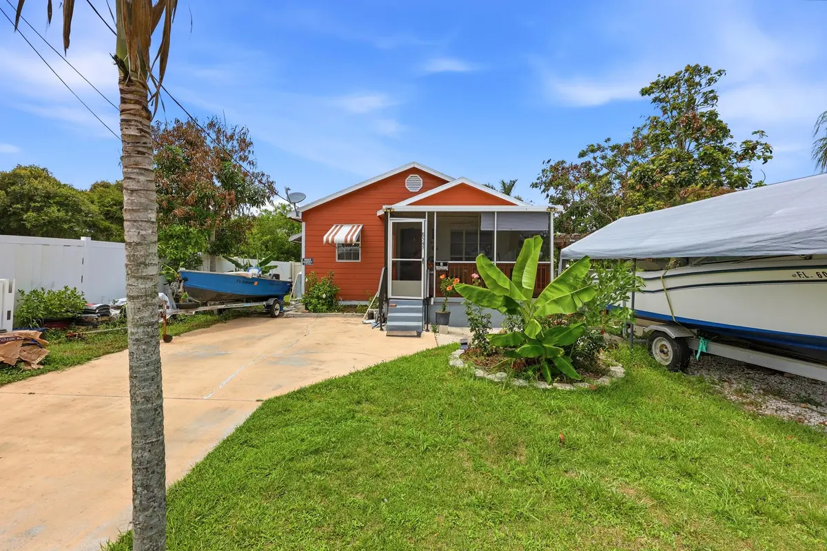 2_453a5993 at 8545 SE Mars Street, Hobe Sound