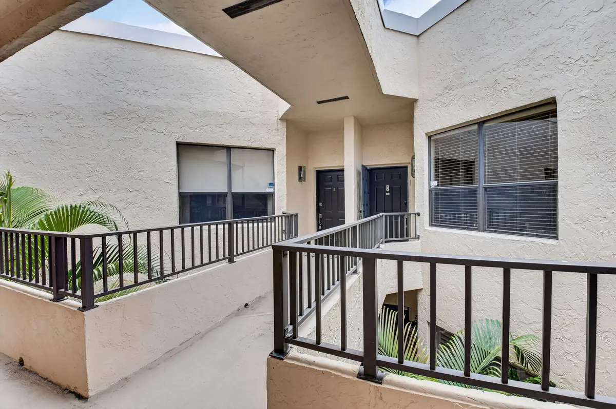 3-web-or-mls-DSC_2384 at 7460 La Paz Boulevard 306, Boca Raton