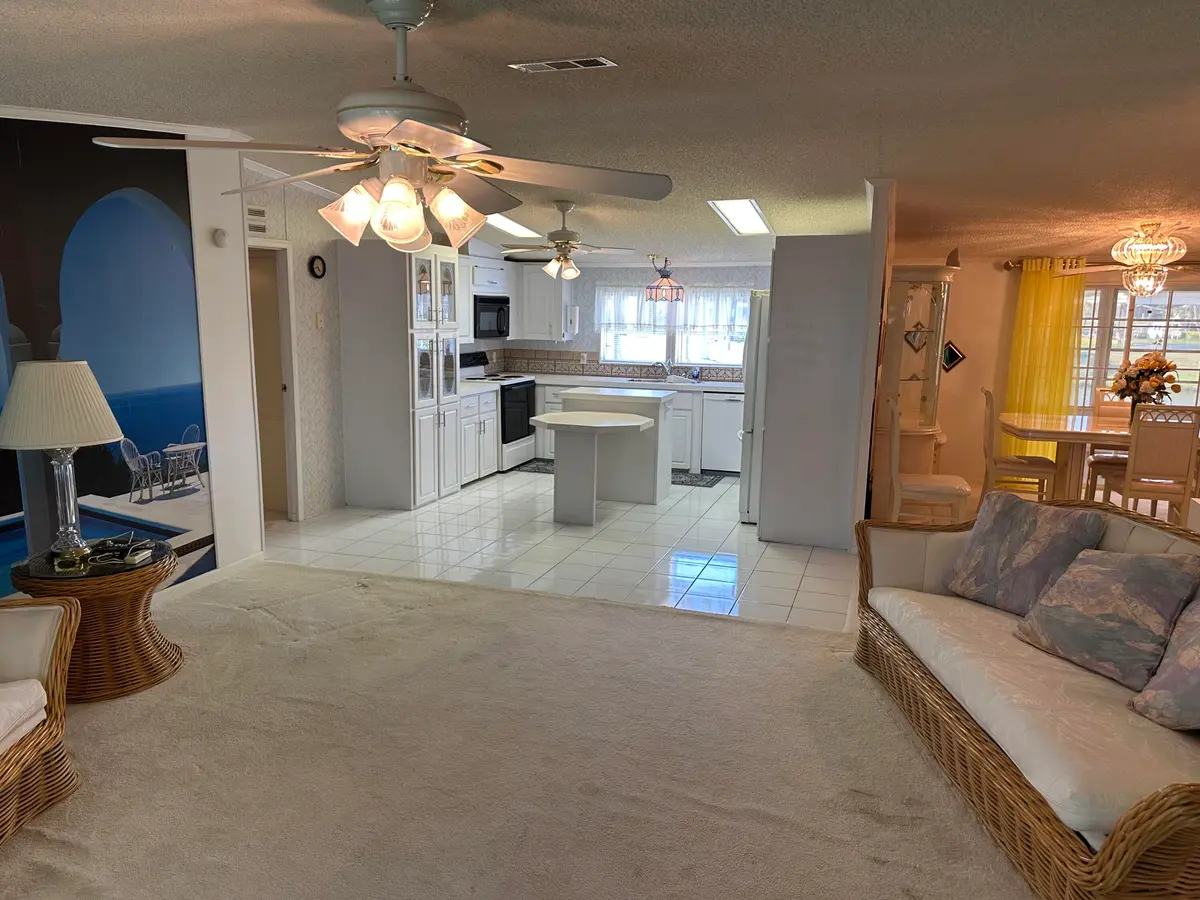 IMG_9011 at 555 Tropical Isles Circle, Fort Pierce