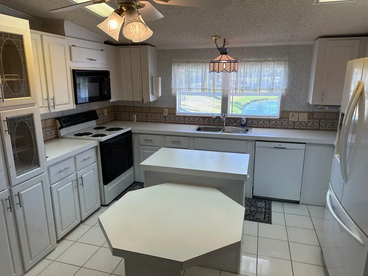 IMG_9012 at 555 Tropical Isles Circle, Fort Pierce