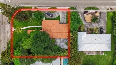 601 NE 105 Street, Miami Shores – sold