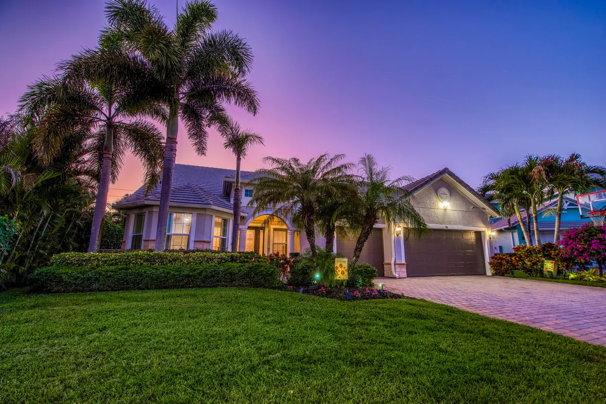 2 Story Home at 134 Shores Pointe Drive, Jupiter