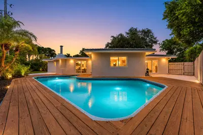 3617 NE 24th Avenue, Fort Lauderdale – sold