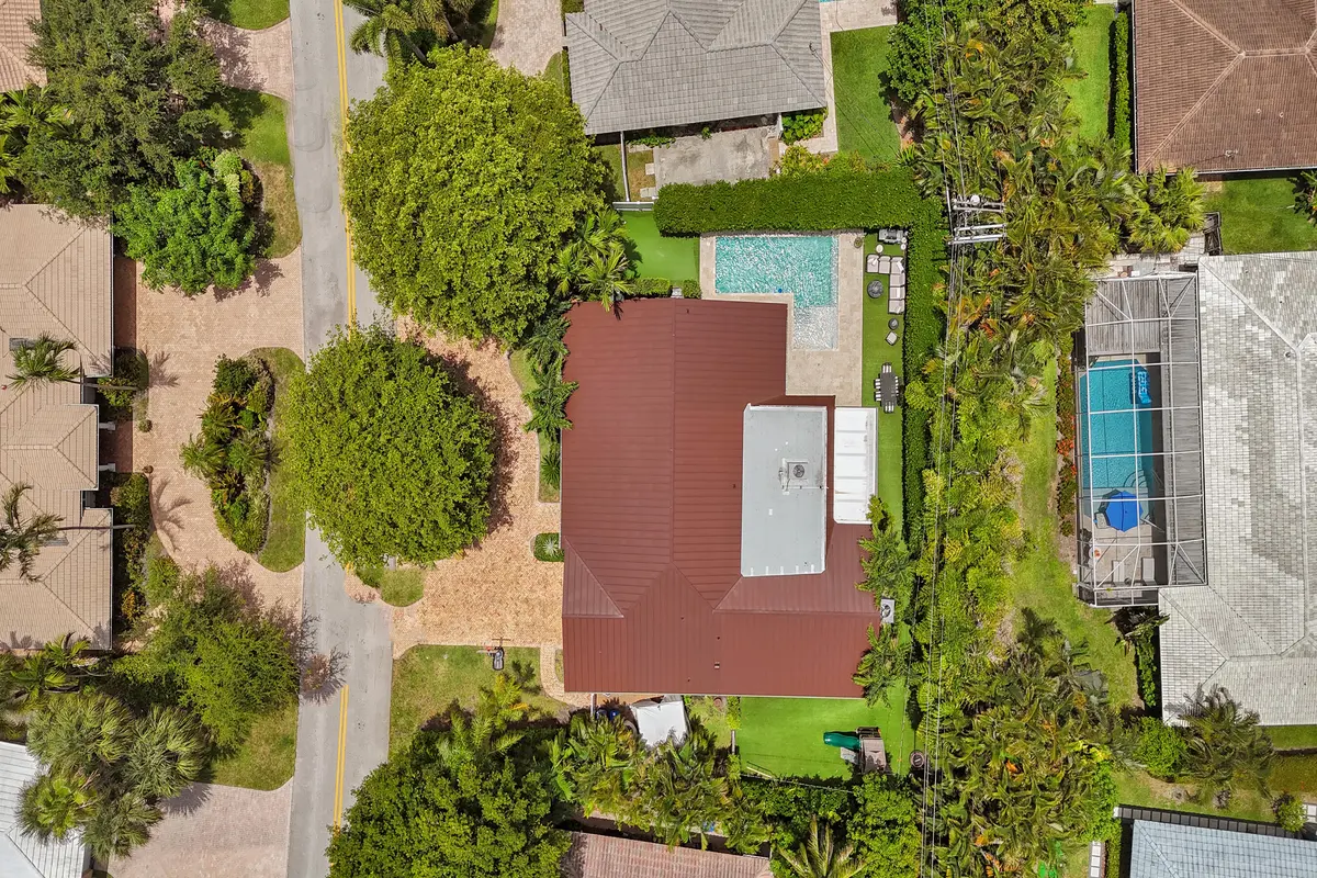 DJI_20260607131136_0950_D at 2749 NE 35th Drive, Fort Lauderdale