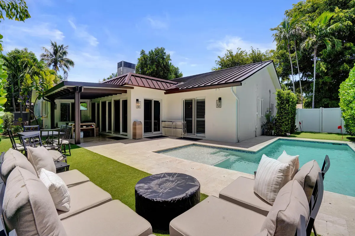 DSC09567 at 2749 NE 35th Drive, Fort Lauderdale