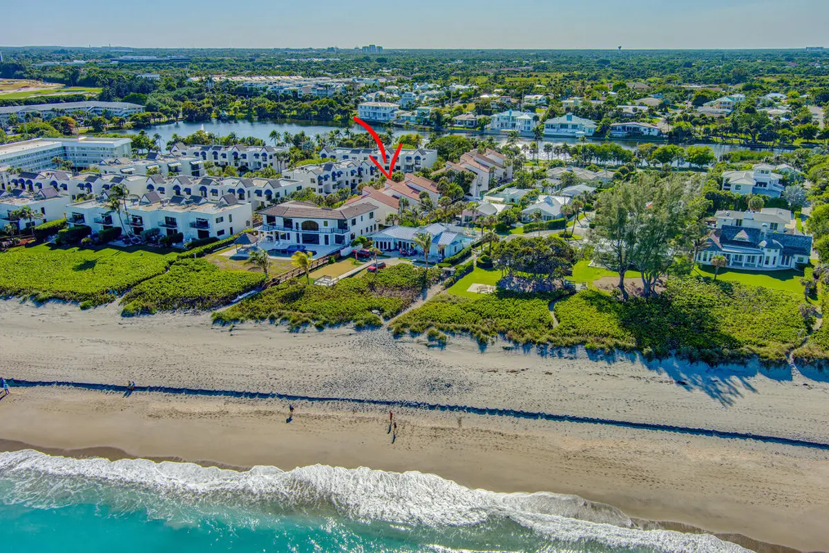 Steps to the Beach at 220 Celestial Way 6, Juno Beach