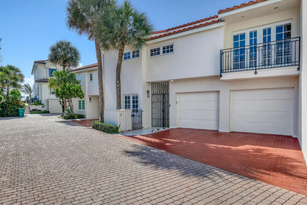 220 Celestial #6 at 220 Celestial Way 6, Juno Beach