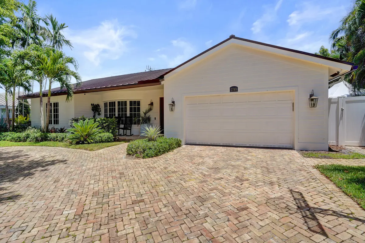 DSC09612 at 2749 NE 35th Drive, Fort Lauderdale