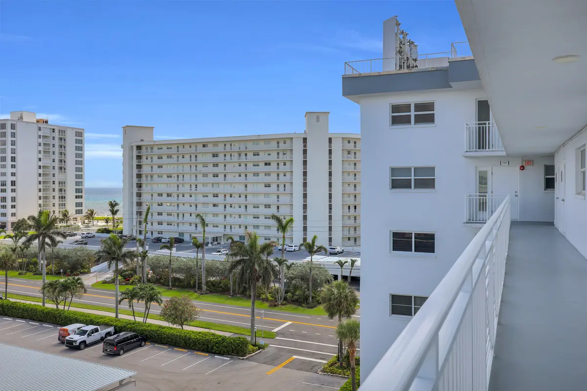 5_8p3a0087 at 3114 S Ocean Boulevard 705, Highland Beach