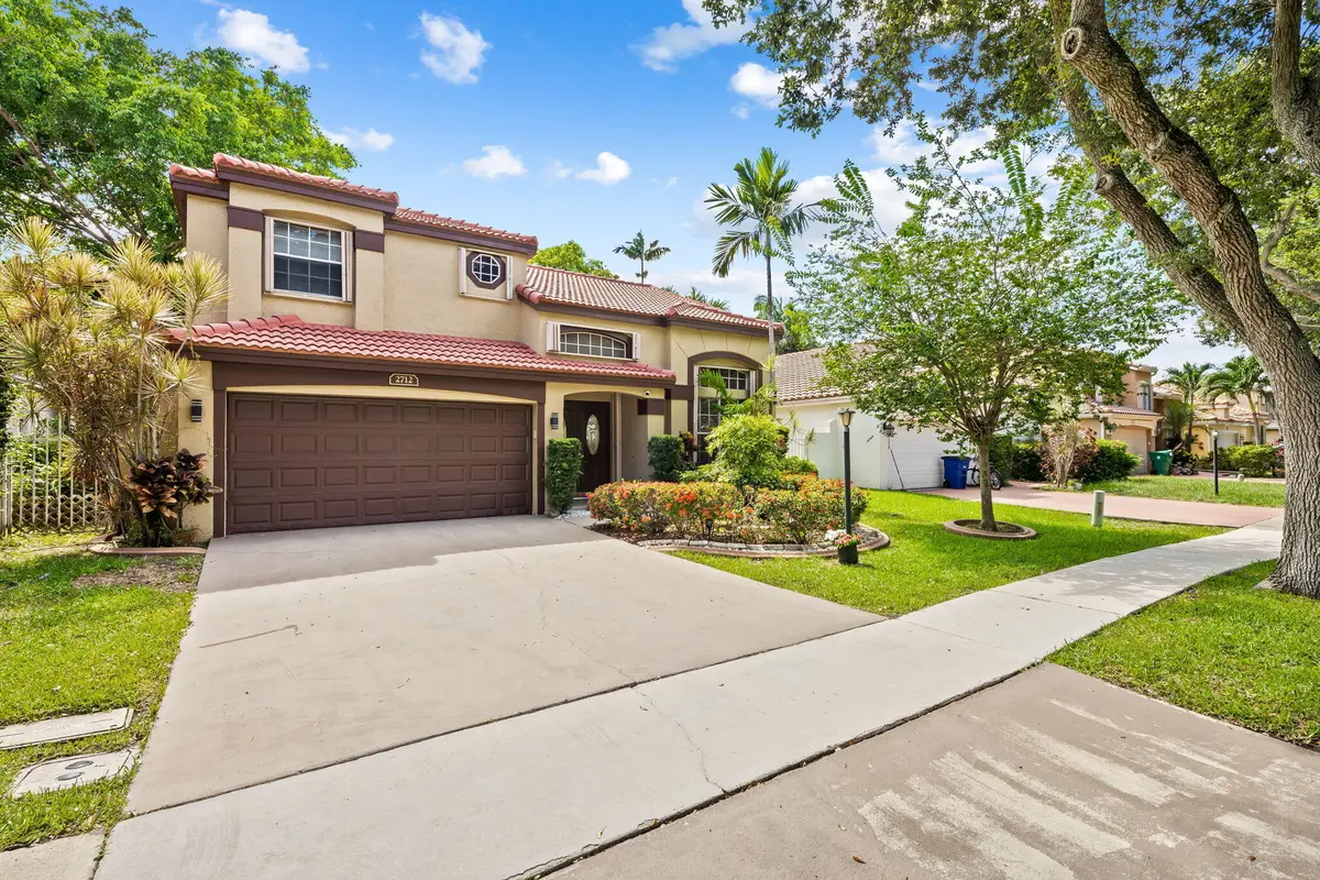 49-web-or-mls-DSC_4771 at 2712 Cayenne Avenue, Cooper City